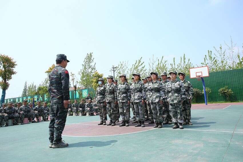 叛逆青少年学校,问题少年学校